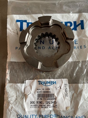 Triumph dog ring splined - dog,